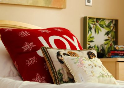 Families are encouraged to decorate their loved one’s room with favorite items from home.